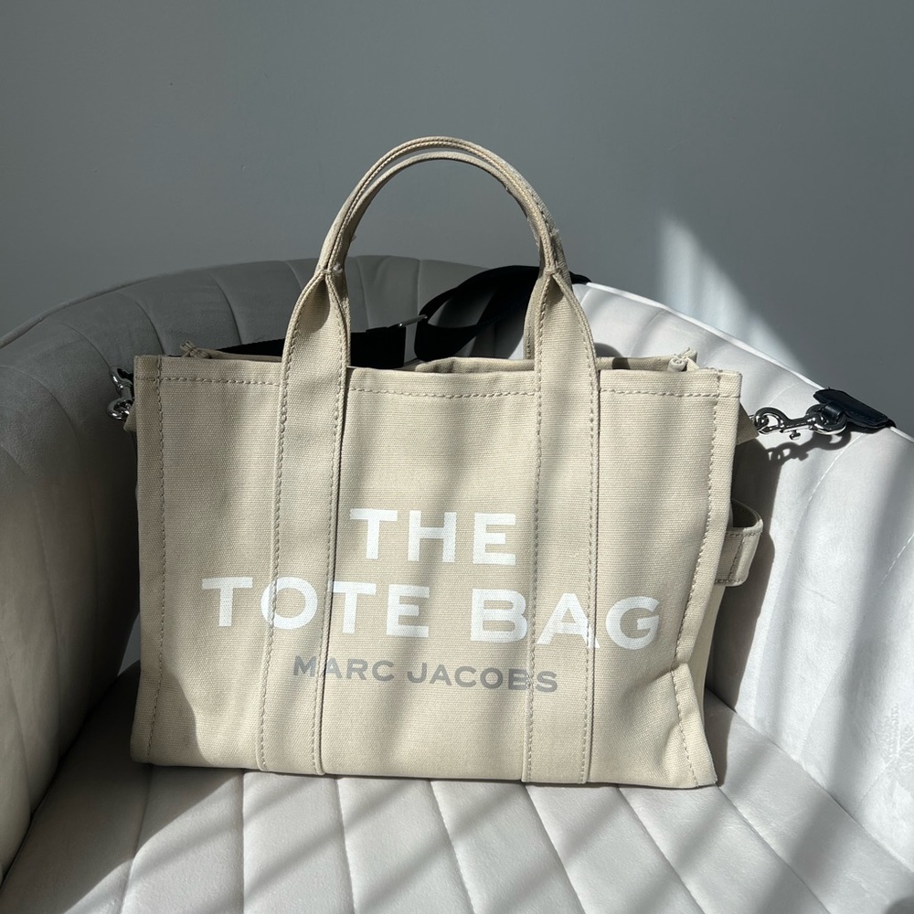 The Tote Bag Marc Jacobs/ color beige